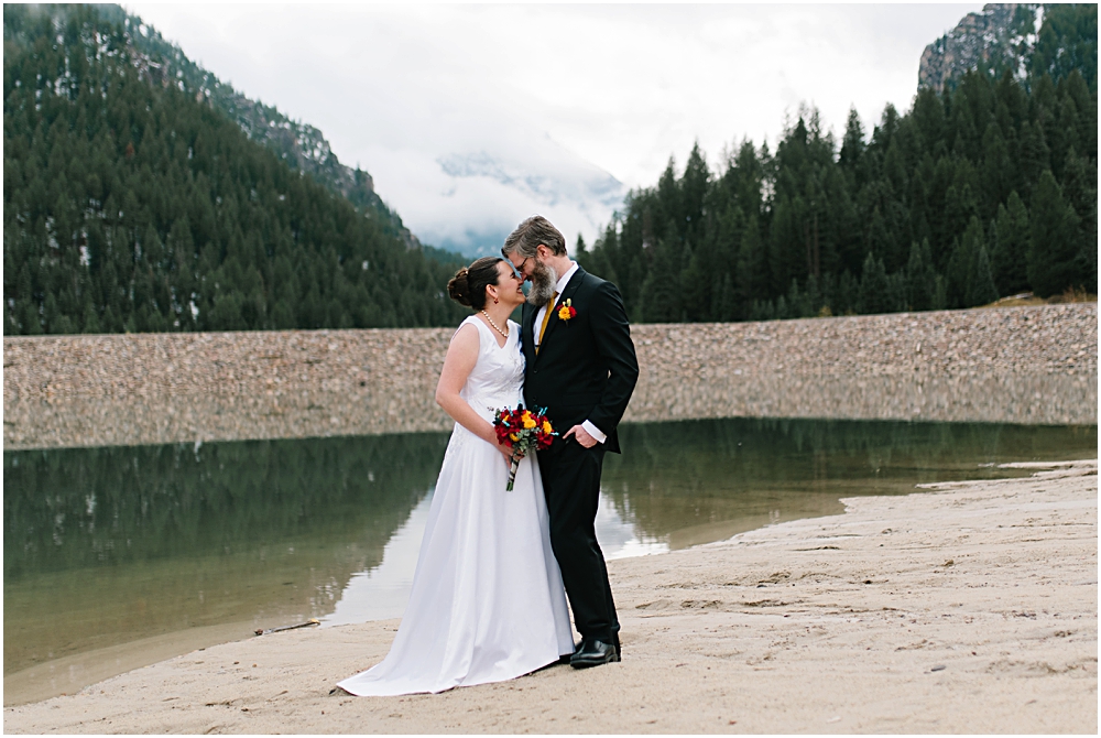 utah-wedding-photographer-mountains-moody-edits_0008.jpg